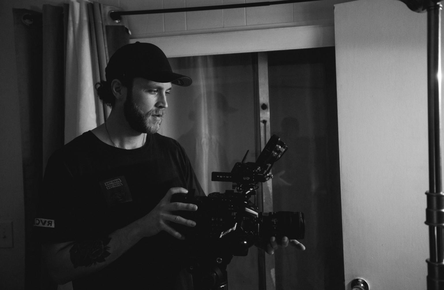 Dettaglio macro di elementi naturali che mostra la precisione tecnica richiesta nella fotografia ravvicinata