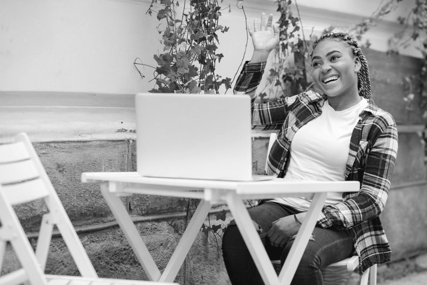 Esempio di macro fotografia che dimostra le tecniche di illuminazione avanzate insegnate nel corso